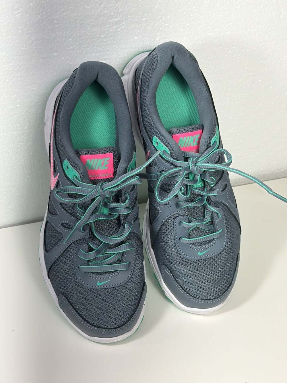 Nike Revolution 2 Women's Athletic Running Sneakers Gray Turquoise Pink
